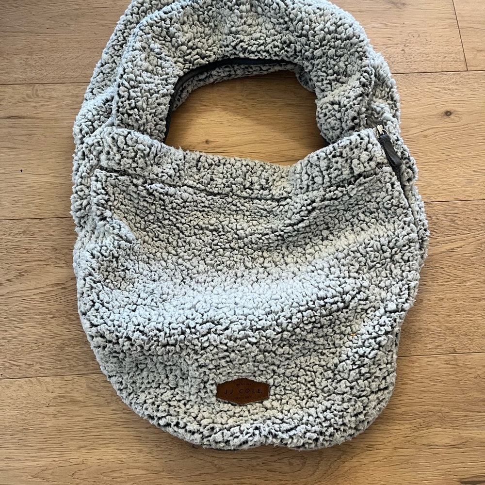 Cozy Sherpa Car seat Cover